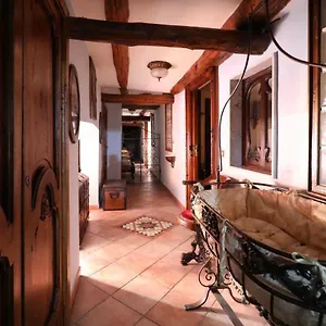 Les Jeux Sont Faits Apartament Neapol